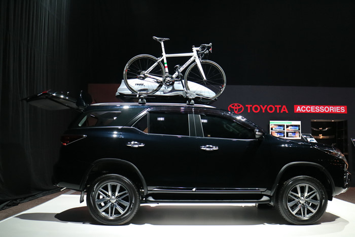 Ảnh chi tiết, thực tế Toyota Fortuner 2016 vừa ra mắt ảnh 2