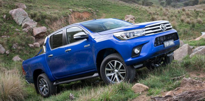Ảnh thực tế Toyota Hilux 2016 sắp về Việt Nam ảnh 9