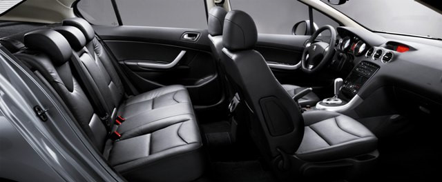 Thaco thêm bản Peugeot 408 Premium, giá tăng 13 triệu đồng ảnh 3